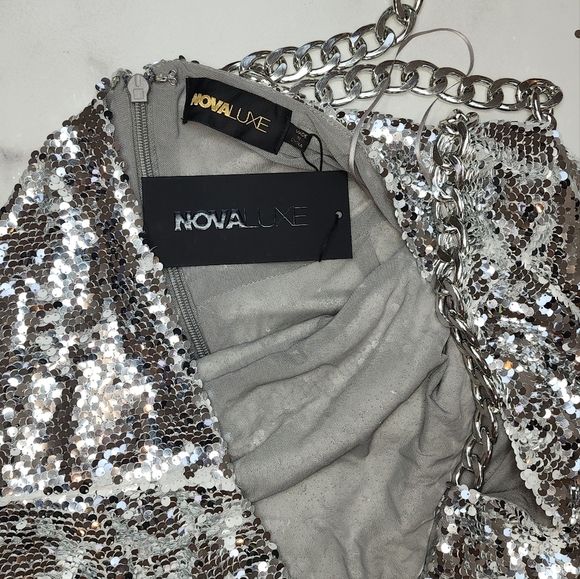 𝅺Fashion nova chain sequins dress - Picture 8 of 11